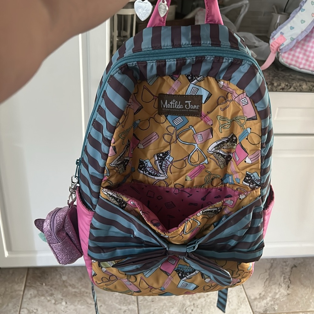 Absolutely gorgeous girls Matilda Jane Backpack
